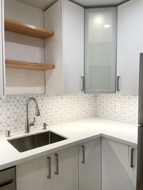 Kitchen 3