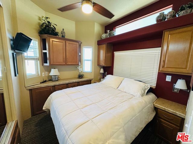 Image 19 of 25 For 69333 Palm Canyon Drive 66