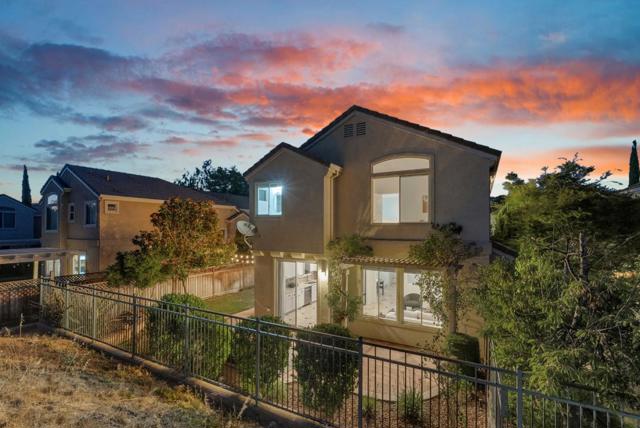 5490 Manderston Drive, San Jose CA: https://media.crmls.org/mediaz/652801bf-94e7-4771-9fa9-40883ee5e60f.jpg