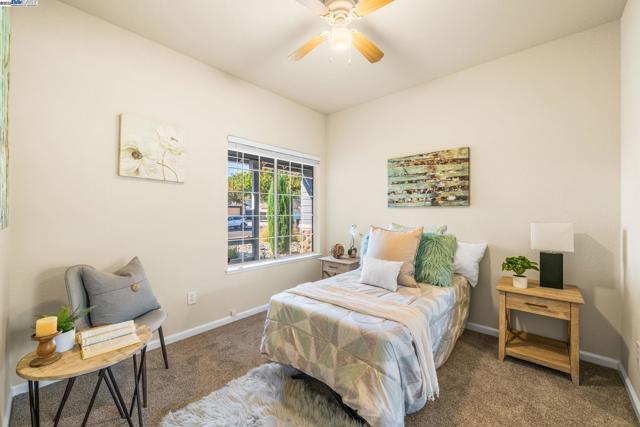 1983 Cork Oak Ln, Manteca CA: https://media.crmls.org/mediaz/652969a8-97aa-4b83-8de3-dd6633bf93cf.jpg