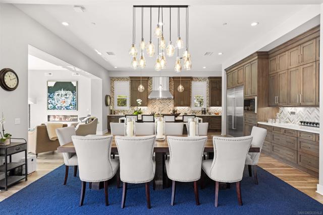 6183 Summit Crest Circle, San Diego CA: https://media.crmls.org/mediaz/6529ebb5-e40e-4925-9e7a-8249179ca51c.jpg