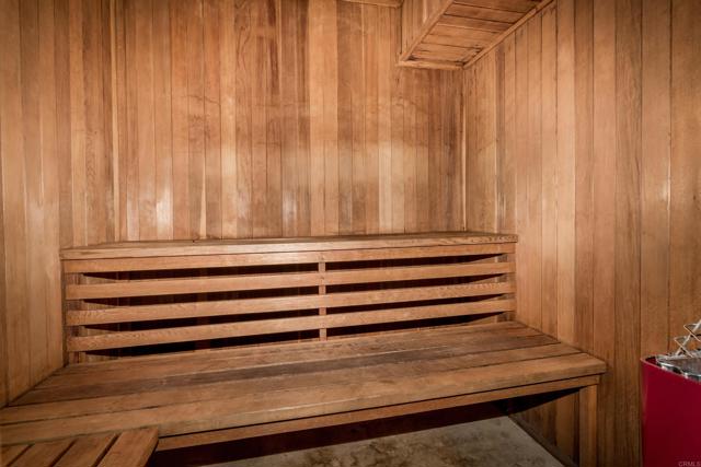 1551 4Th Avenue, San Diego CA: https://media.crmls.org/mediaz/652a1e2e-28fe-45b1-ac49-b2e5a6e1ca05.jpg