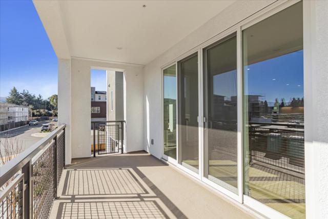 1005 Sinopia Terrace, San Ramon CA: https://media.crmls.org/mediaz/652ae024-fee9-483e-be55-82a5c98f9512.jpg