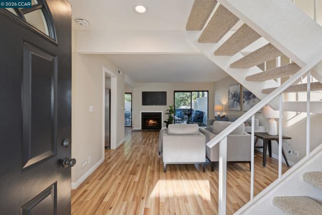 68 Mozden Ln, Pleasant Hill CA: https://media.crmls.org/mediaz/652b1dee-ab65-45fb-8ac5-ebcf6203c0b8.jpg