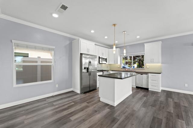 Image 6 of 43 For 1291 Donax Avenue