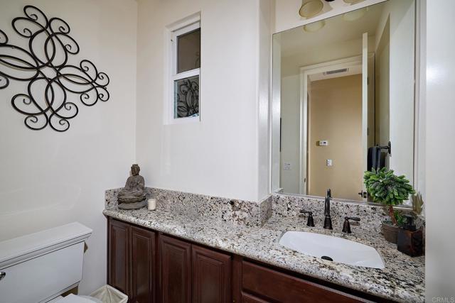 5617 Hidden Grove Way, Bonsall CA: https://media.crmls.org/mediaz/652c6e48-7bfc-41a5-85b7-755c669321db.jpg