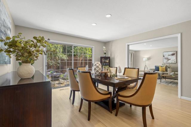 2960 Massih Court, Campbell CA: https://media.crmls.org/mediaz/652c8387-a8aa-4b21-b3d4-9314aada605c.jpg