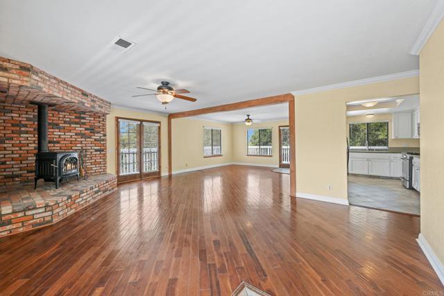 Detail Gallery Image 7 of 46 For 2835 Guajome Lake Rd, Oceanside,  CA 92057 - 3 Beds | 2 Baths
