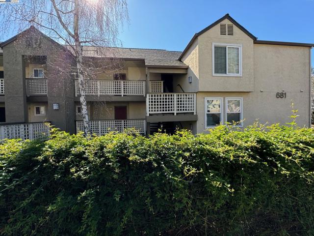 Details for 681 Royston Ln  331, Hayward, CA 94544