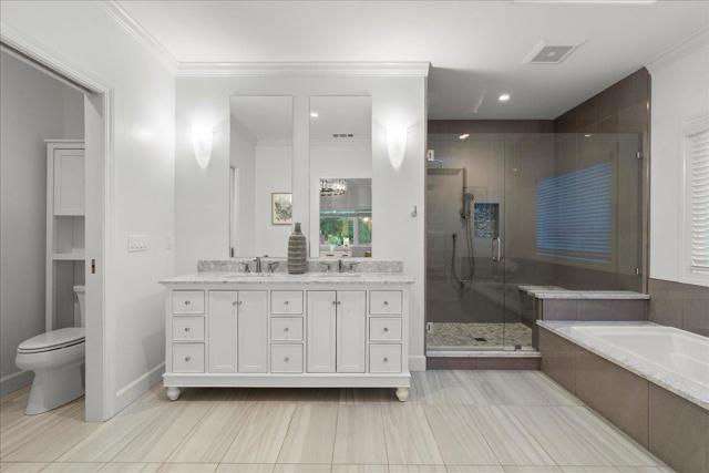 15211 Becky Lane, Monte Sereno CA: https://media.crmls.org/mediaz/652ead57-3039-4833-9d69-854c00edf82f.jpg