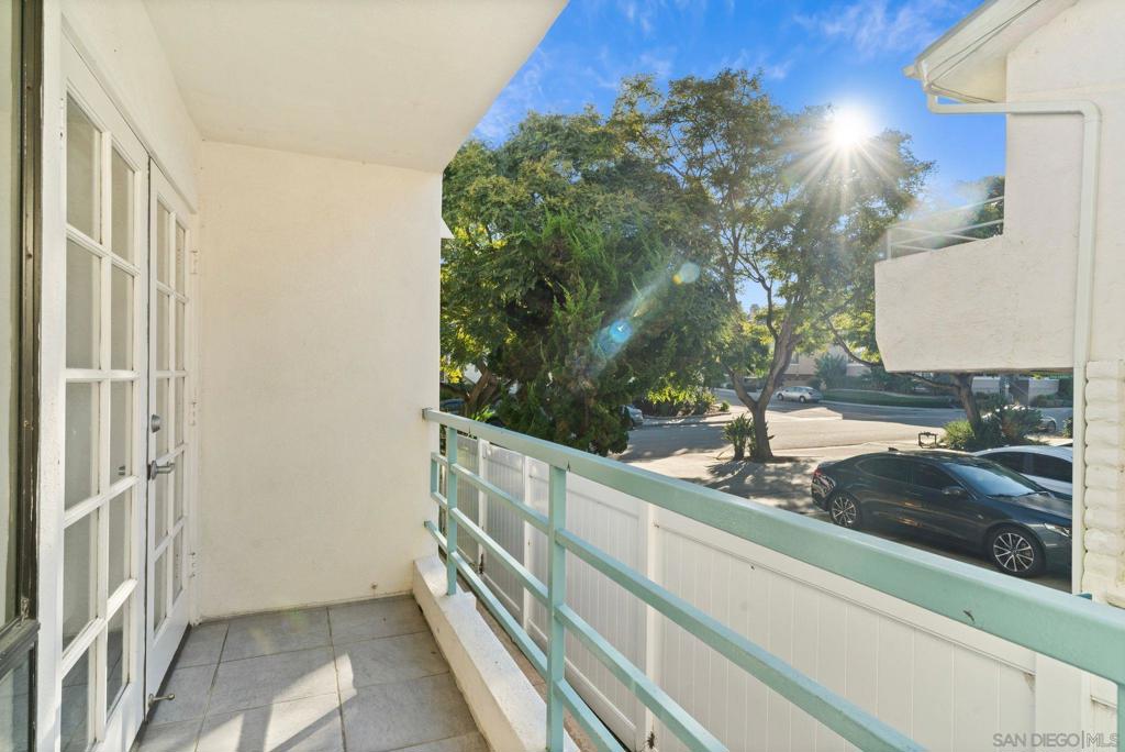 MLS #250045018SD image #32