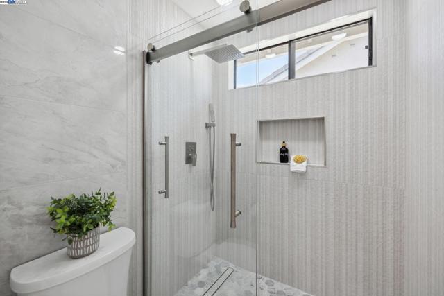 44030 Geddy Court, Fremont CA: https://media.crmls.org/mediaz/6530679f-c435-47ec-9253-695c3779b981.jpg