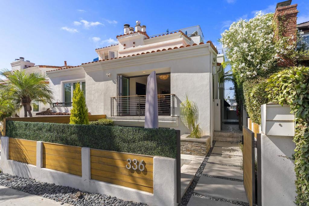 336 Gravilla St