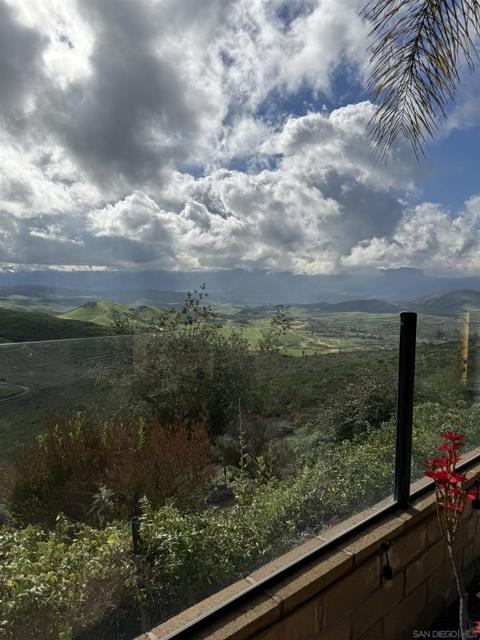 Image 70 of 73 For 18410 Lakepointe Dr