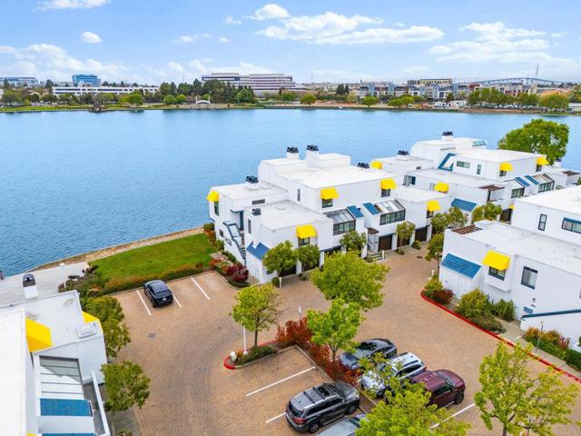 877 Balboa Lane, Foster City CA: https://media.crmls.org/mediaz/65320a2e-8e5e-48f0-bff0-64ff213f1af8.jpg