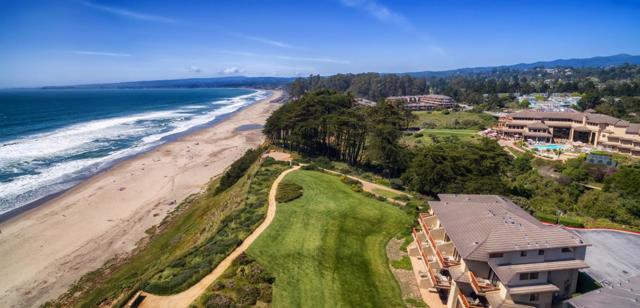 60 Seascape Resort Drive, Aptos CA: https://media.crmls.org/mediaz/65324a02-f461-42eb-8574-44fab6e56d76.jpg