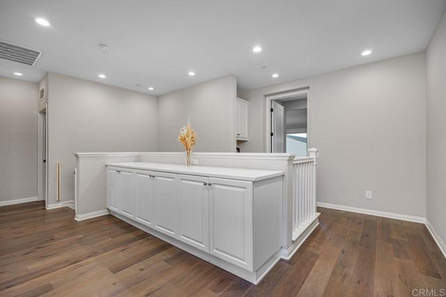 Detail Gallery Image 32 of 60 For 15858 Anjou Ln, San Diego,  CA 92127 - 5 Beds | 3 Baths