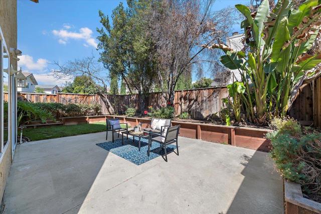 2914 Creek Point Drive, San Jose CA: https://media.crmls.org/mediaz/6532d658-e0e0-4ac5-ab4c-970b63ec9b97.jpg