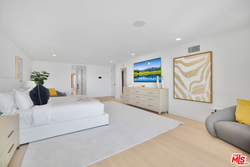 MLS #26870851 image #41
