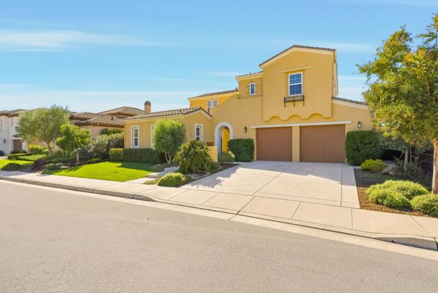 18253 Solano Place, Morgan Hill CA: https://media.crmls.org/mediaz/65339db4-8659-4952-8832-3a2c671f6ba1.jpg