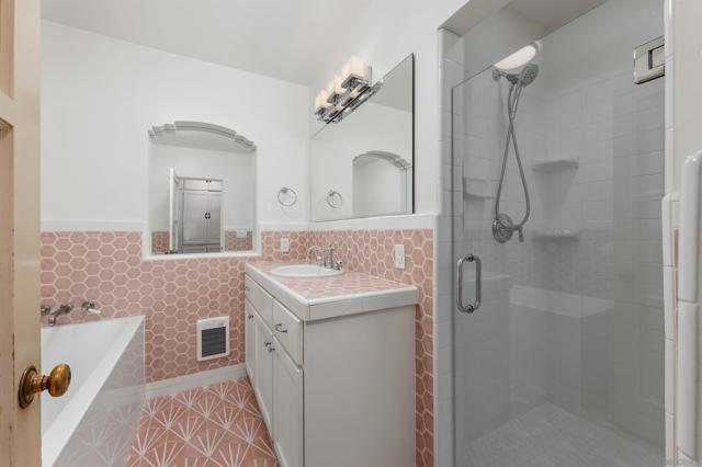 Image 27 of 38 For 4630 Norma Dr