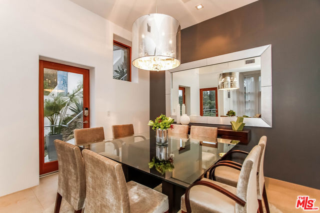 1929 N CURSON Place, Los Angeles CA: https://media.crmls.org/mediaz/65348ad0-43a5-4d65-a0fc-5d818851d28a.jpg