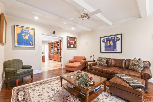 14963 Huntington Gate Drive, Poway CA: https://media.crmls.org/mediaz/65350a7f-70b5-4b45-8fb7-4ab0eedbd2c9.jpg