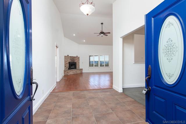 32153 Cerrada del Coyote, Warner Springs CA: https://media.crmls.org/mediaz/65352a74-7a3c-4ce8-b9fd-8ca82ec0b41e.jpg