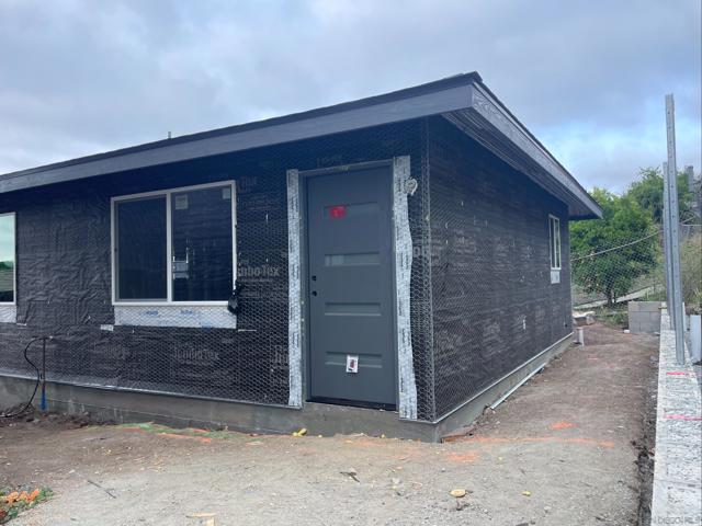 3335 37 S Barcelona St., Spring Valley CA: https://media.crmls.org/mediaz/65355353-6f5b-4097-bffa-266d814e1480.jpg