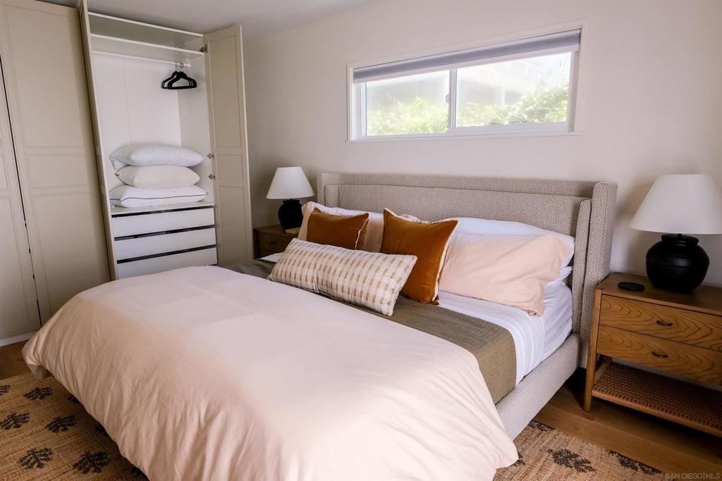 MLS #250033316SD image #11