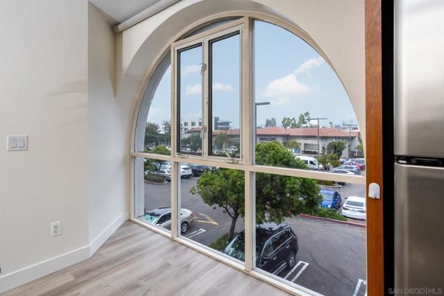 7514 GIRARD AVE, La Jolla, California 92037, 2 Bedrooms Bedrooms, ,1 BathroomBathrooms,Condominium,For Sale,GIRARD AVE,250001416SD