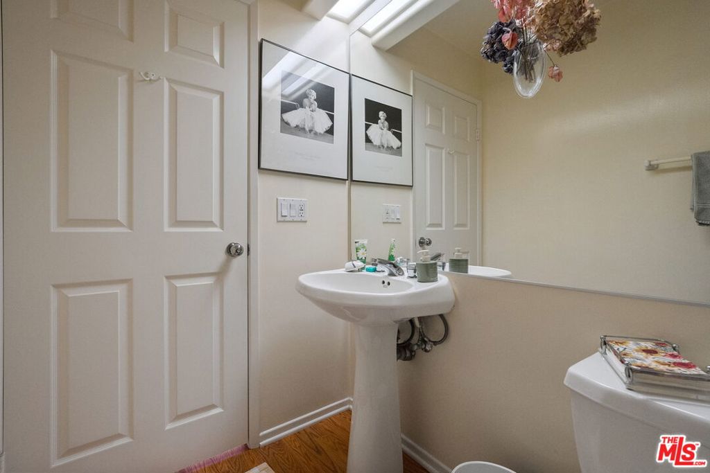 MLS #25616977 image #17