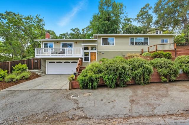 2315 Cheshire Way, Redwood City CA: https://media.crmls.org/mediaz/65399eb4-ea9a-445c-9254-a30236a43df8.jpg