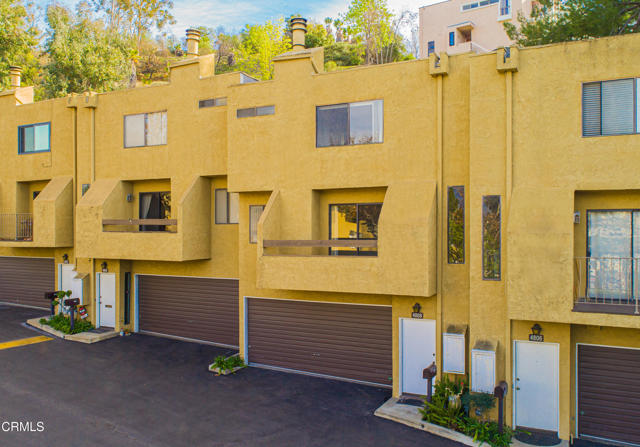 Detail Gallery Image 4 of 48 For 4808 via Colina, Los Angeles,  CA 90042 - 3 Beds | 2/1 Baths