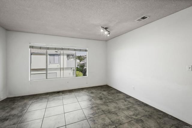 Detail Gallery Image 14 of 29 For 3448 Seabreeze Walk, Oceanside,  CA 92056 - 2 Beds | 1 Baths