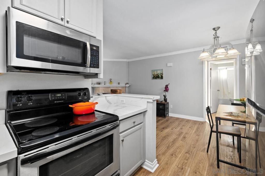 1756 Esssex St - photo 11