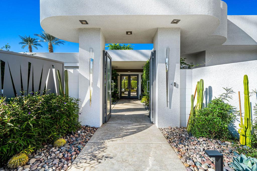 MLS #219140098DA image #10