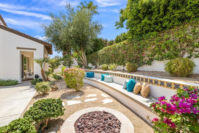 50831 Cereza, La Quinta CA: https://media.crmls.org/mediaz/653dc3c5-8d93-4a24-be59-d516f17c59b1.jpg