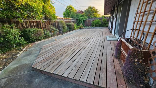 41056 Pajaro Drive, Fremont CA: https://media.crmls.org/mediaz/653e594e-2485-41c0-a411-ac2d084b019a.jpg