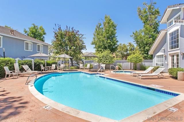 13975 Midland Rd, Poway CA: https://media.crmls.org/mediaz/653e6559-7b8a-48ea-bd87-918671d95354.jpg