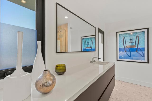2290 S Yosemite Drive, Palm Springs CA: https://media.crmls.org/mediaz/653ec91a-8902-4c54-8460-154a53118843.jpg