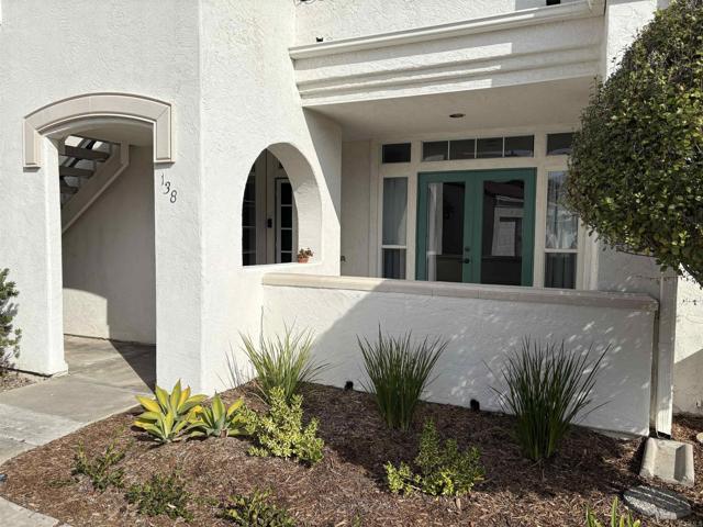 Detail Gallery Image 6 of 34 For 3365 Genoa Way #138,  Oceanside,  CA 92056 - 2 Beds | 2 Baths