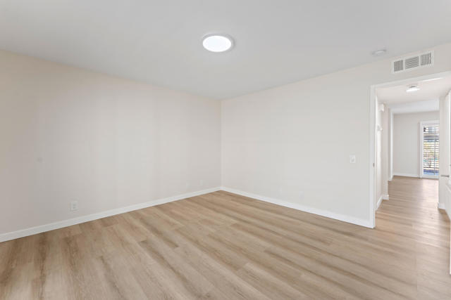 505 S Farrell Drive, Palm Springs CA: https://media.crmls.org/mediaz/65412a6e-f6e9-42fe-8533-3955fbb95eba.jpg