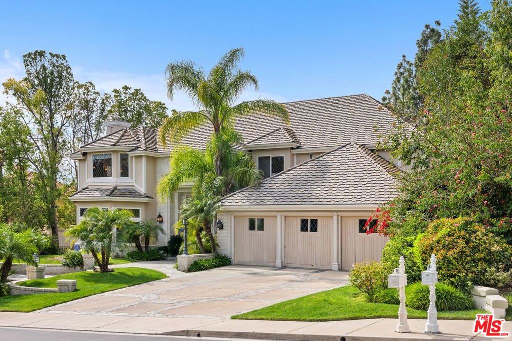 MLS #26858119 image #2