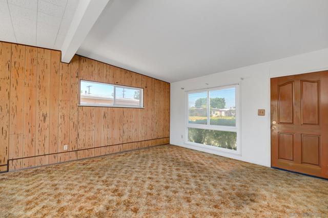 4725 Conrad Ave, San Diego CA: https://media.crmls.org/mediaz/65429ce4-87d6-4ec5-851e-bfb6e6d5f145.jpg
