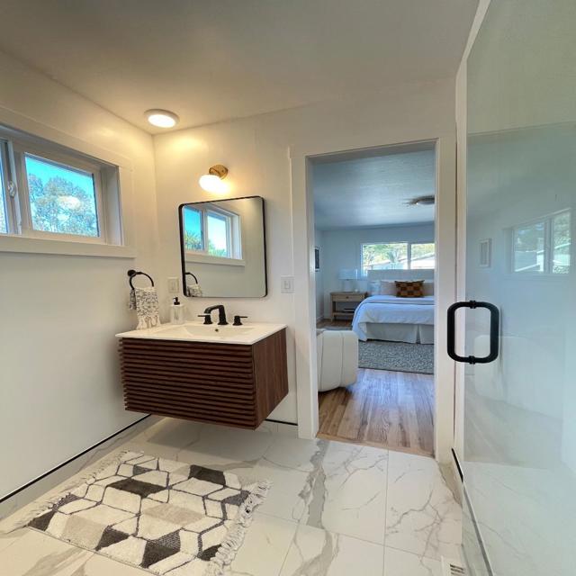 3233 Maplethorpe Lane, Soquel CA: https://media.crmls.org/mediaz/6542ac39-8508-46d7-bb9b-9fc72605b623.jpg