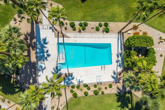 211 E Canyon Vista Drive, Palm Springs CA: https://media.crmls.org/mediaz/6543379b-15eb-4b2b-b03c-dd19b0663a11.jpg