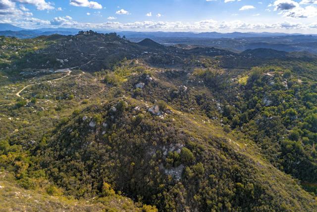 Detail Gallery Image 44 of 63 For 2494 Donnil Lane, Fallbrook,  CA 92028 - 3 Beds | 2 Baths