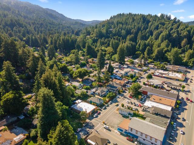 107 Maywood Drive, Boulder Creek CA: https://media.crmls.org/mediaz/65434966-dab5-4ce5-9327-1c9d441cefed.jpg