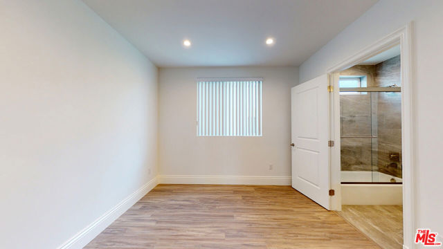 8700 Chalmers Drive, Los Angeles CA: https://media.crmls.org/mediaz/6543cb4a-1eb0-4b61-b8ad-cfb9bafa4bd4.jpg